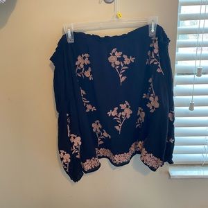 American eagle black off the shoulder top